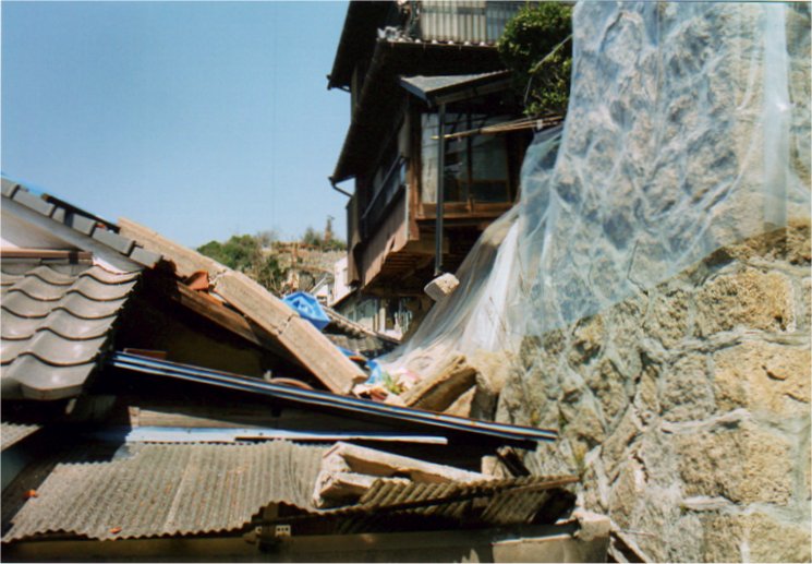 A家屋の倒壊(江原町)